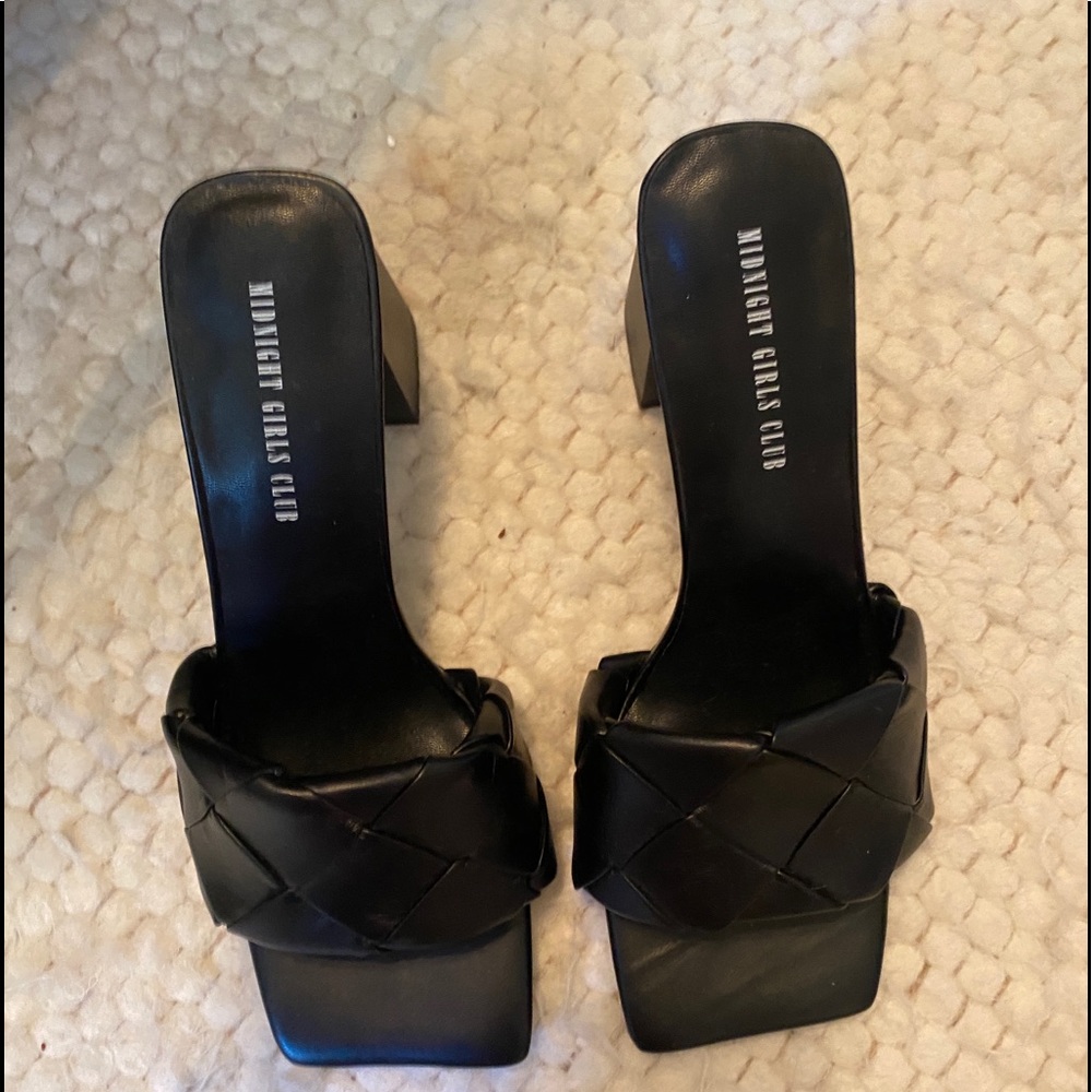 Princess polly heels size 8